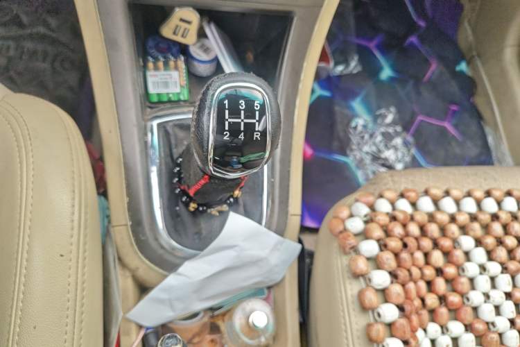 Used Cowin C3 2015 1.5L Manual Blue Diamond Model Gear Lever