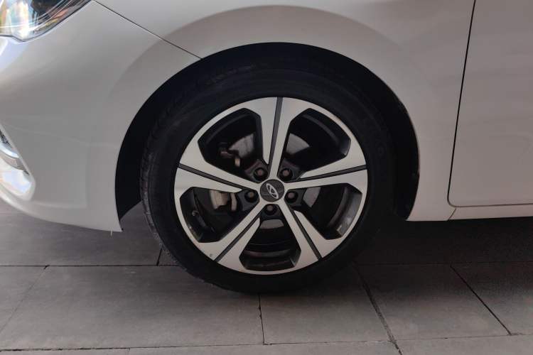 Used Chery Arrizo 5 2019 1.5L CVT Leisure Edition China V standard