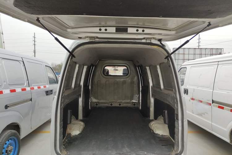 Used Karry Youyou EV 2021 Van Model SQR5032