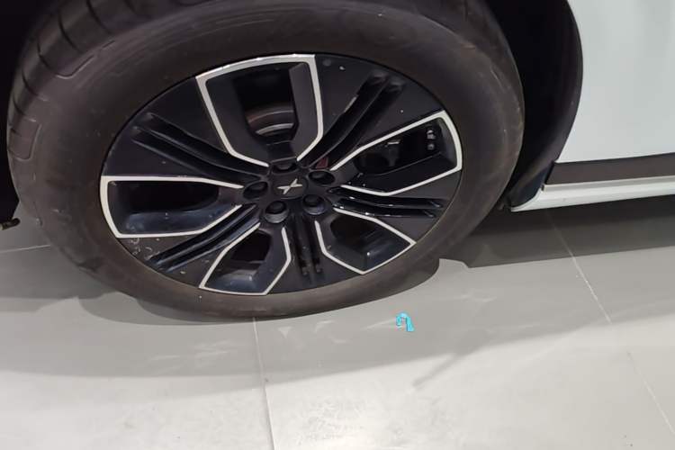 Used XPeng G9 2025 625 Long-Range Max
