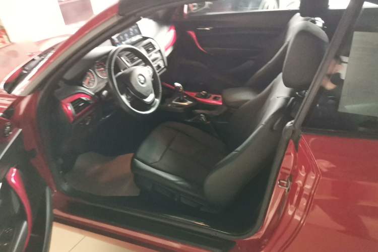 Used BMW 2 Series (Import) 2015 218i Convertible Coupe