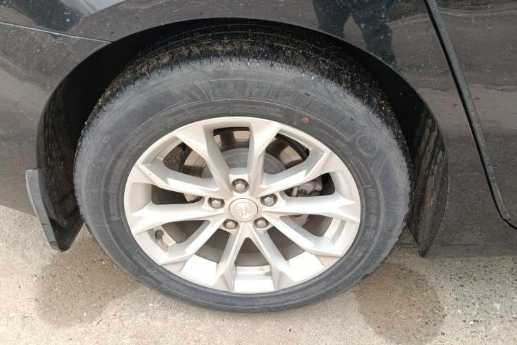 Used Buick LaCrosse 2021 552T Luxury Version
