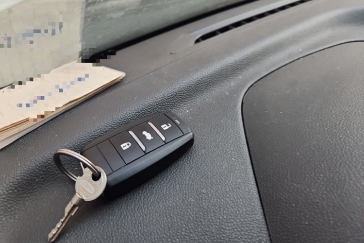 Used CHANGAN CS75 2016 1.8T Automatic Elite Model China V Standard