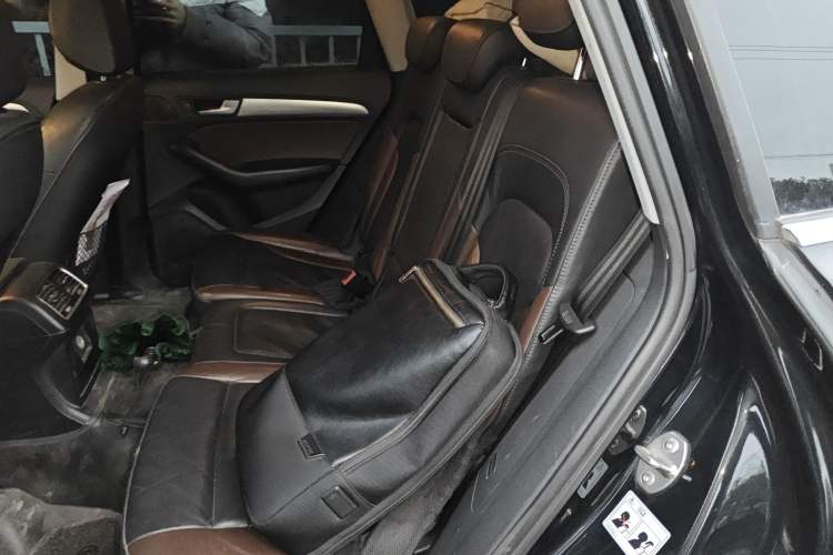 Used Audi Q5 2018 Collector's Edition 40 TFSI Technology Model