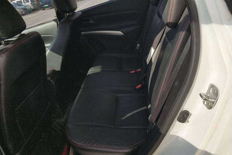 Used Suzuki S-Cross 2015 1.4T Automatic Two-Wheel Drive Prestige Model