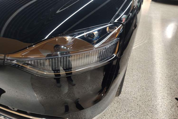 Used Hima AITO M9 2025 Extended-Range Ultra Version 52 kWh 6-Seater