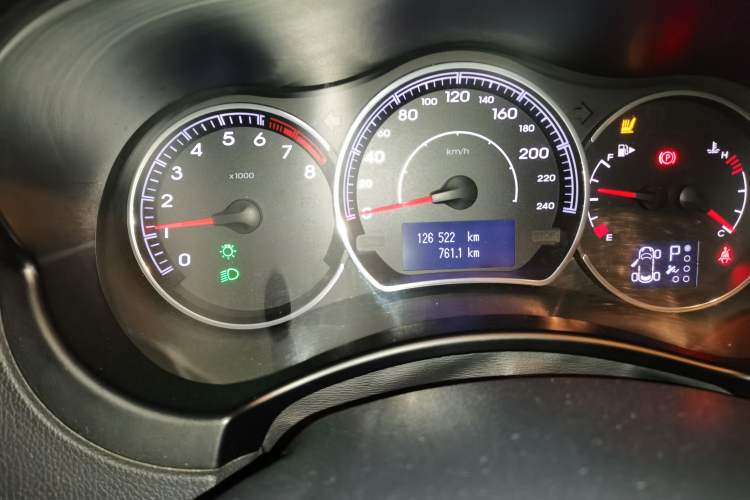 Used Renault Koleos 2012 2.5L Two-Wheel Drive Luxury Navigation Edition
