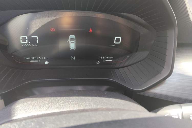 Used Wuling Asta 2021 1.5T Manual Starlight Edition Odometer Close Up