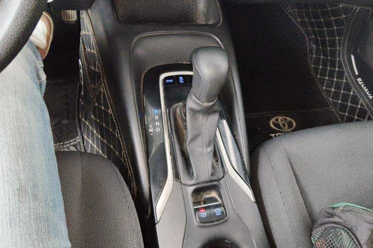 Used Toyota Levin 2021 TNGA 1.5L CVT Entry-Level Model Gear Lever
