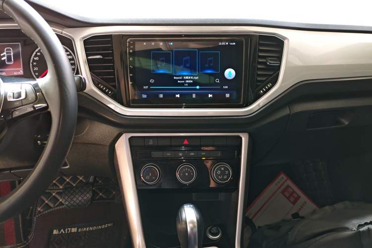 Used Volkswagen T-ROC 2020 230TSI DSG Two-Wheel Drive Advanced Version