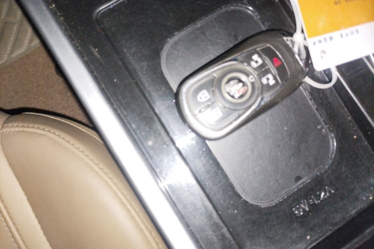 Used Buick GL8 2021 ES Land Cruiser 653T Luxury Edition
