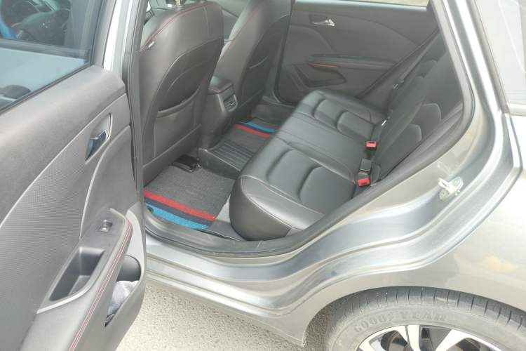 Used Chevrolet Monza 2019 RS 330T Automatic Comfort Edition China VI Standard
