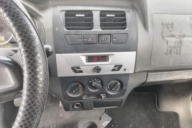 Used Dongfeng Xiaokang K07S 2016 1.2L Practical Version DK12-10