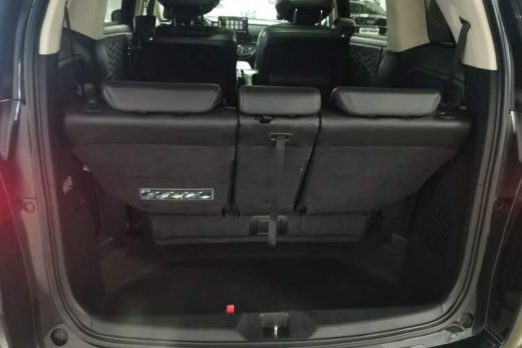 Used Honda Elysion 2022 2.0L eHEV Luxury Edition