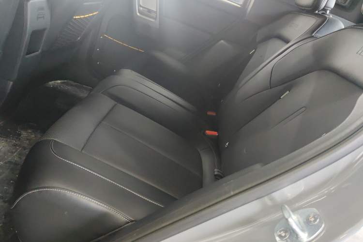 Used iCAR V23 2025 401 Two-Wheel Drive Advanced Edition Left Rear Seat