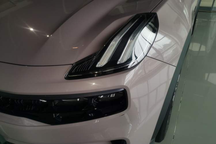 Used Lynk & Co 06 EM-P 2023 1.5T Remix PHEV Shero