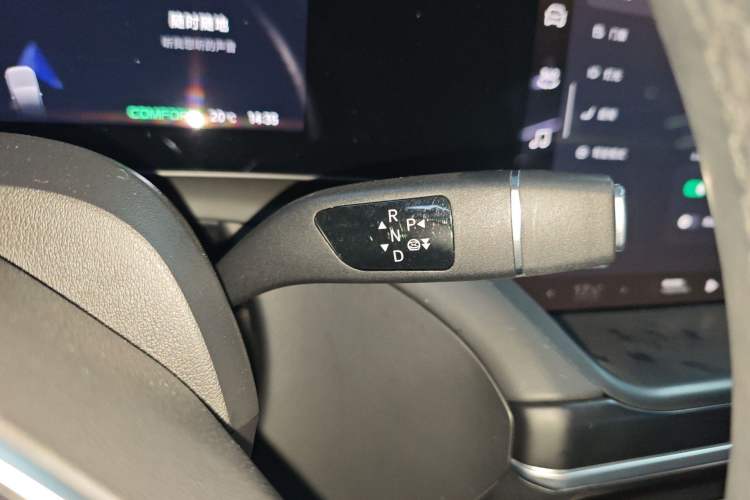 Used XPeng P7 2023 P7i 702 Pro
