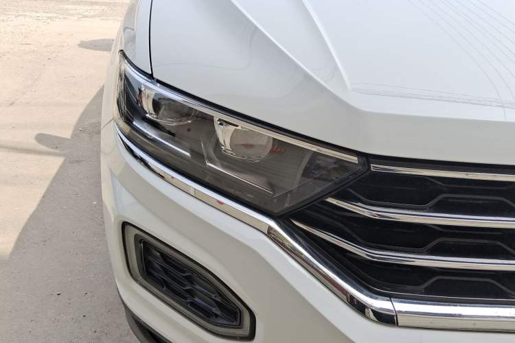 Used Volkswagen T-ROC 2020 230TSI DSG Two-Wheel Drive Advanced Version
