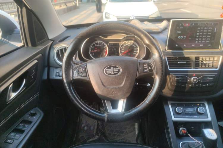 Used Bestune X40 2017 1.6L Manual Luxury Edition Steering Wheel