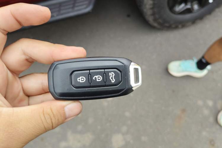 Used JMC DaDao 2023 Fly-Jiang 2.3T Gasoline Automatic 4x4 Boundaryless Model