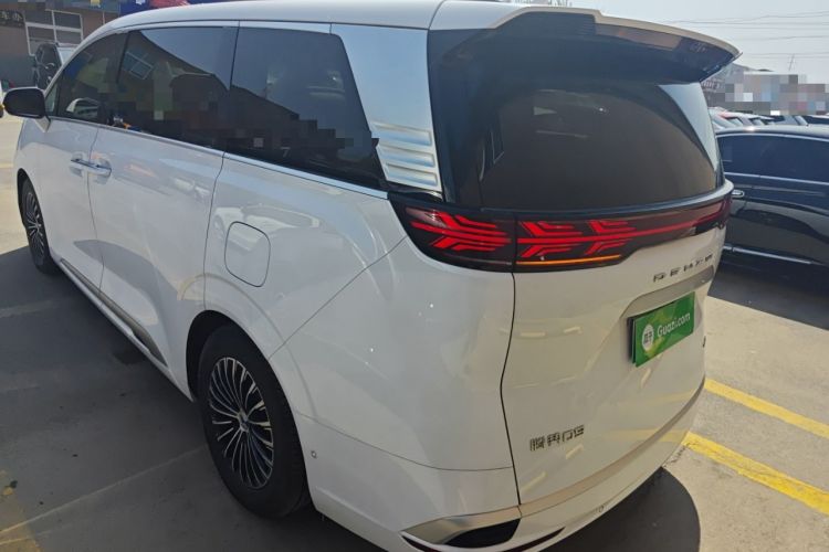 Used Denza D9 2022 DM-i 970 Four-Wheel Drive Flagship Model Rear Left 45 Deg