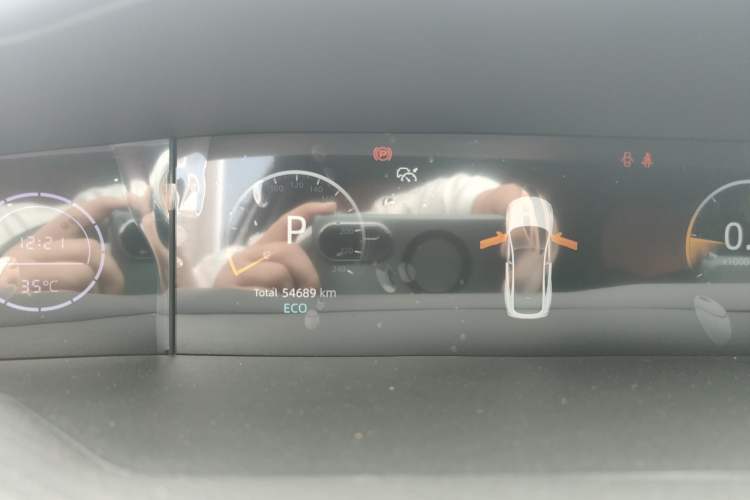 Used CHANGAN UNI-V 2022 1.5T Prestige Version Instrument Cluster