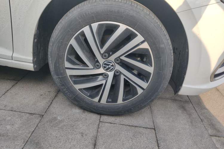 Used Volkswagen Lavida 2023 1.5L Automatic 5 Million Edition
