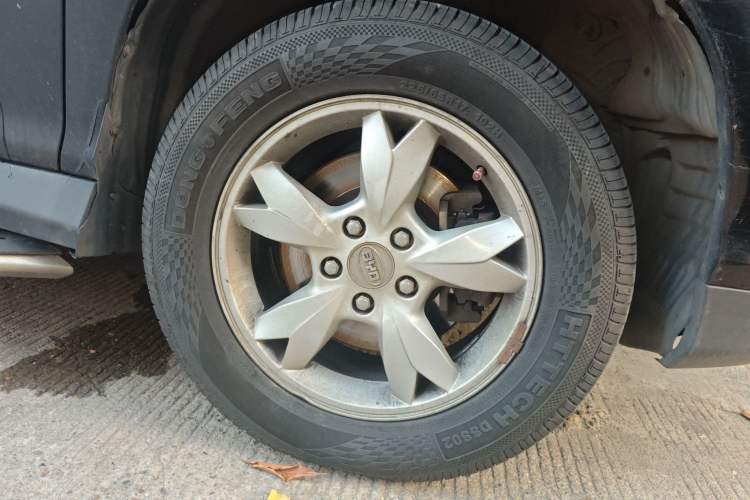 Used BYD S6 2014 2.0L Manual Luxury 5-Seater