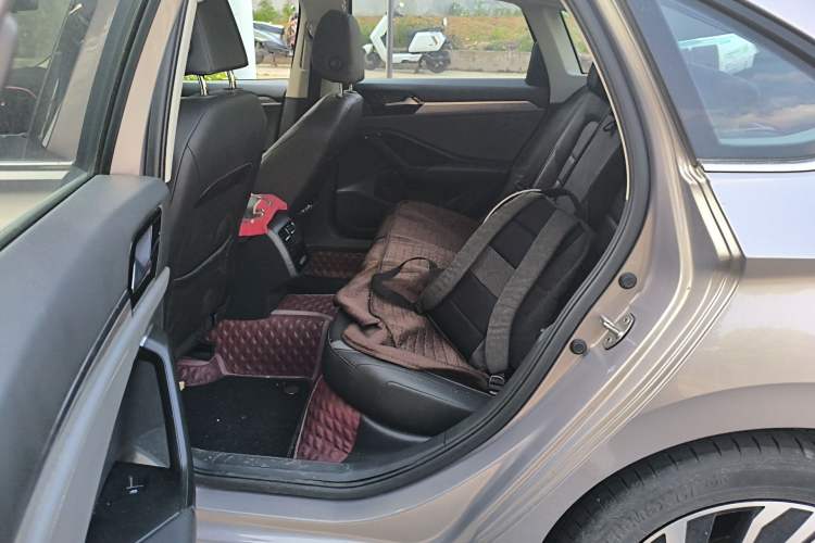 Used Volkswagen Sagitar 2021 280TSI DSG Excellence Edition
