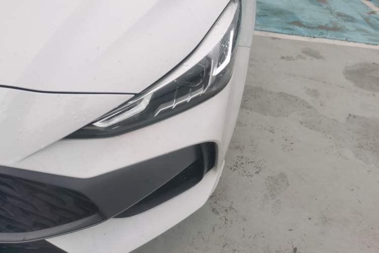 Used MG 5 2023 180 DVVT CVT Luxury Edition Left Front Headlight