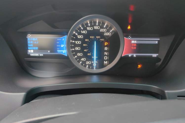 Used Ford Explorer 2013 3.5L Deluxe Model