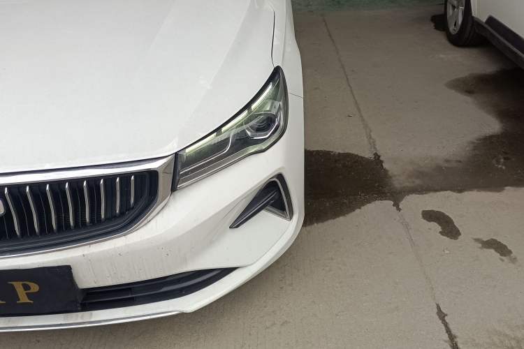 Used Geely Auto Emgrand 2022 4th Generation 1.5L CVT Luxury Model
