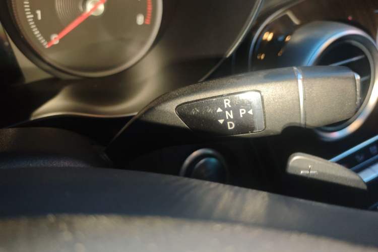 Used Mercedes-Benz GLC 2018 Facelifted GLC 260 4MATIC Dynamic Edition
