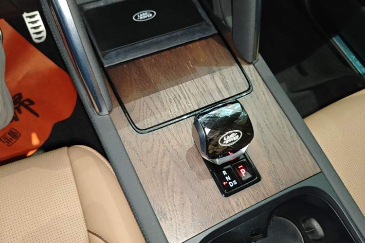 Used Land Rover Discovery Sport 2025 249 PS Performance Tech Edition