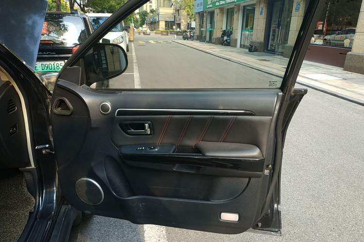 Used Haval H5 Classic 2015 2.0T Manual Two-Wheel Drive Advanced Version