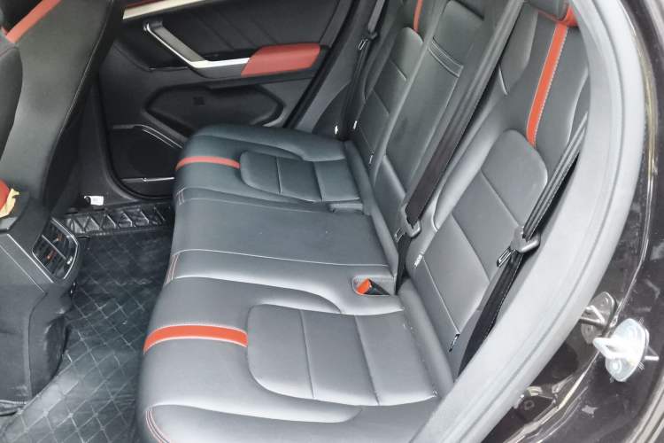 Used Haval H4 2019 1.5 GDIT DCT Ultra-Luxury Smart Connectivity Model China VI Standard