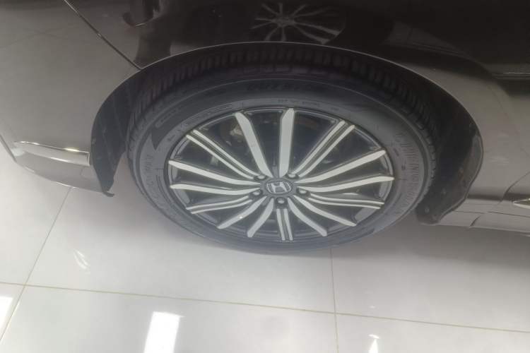 Used Honda Elysion 2022 2.0L eHEV Luxury Edition
