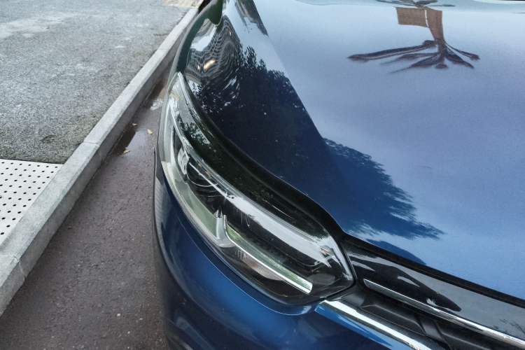 Used Renault Kadjar 2017 2.0L Two-Wheel-Drive Leading Edition