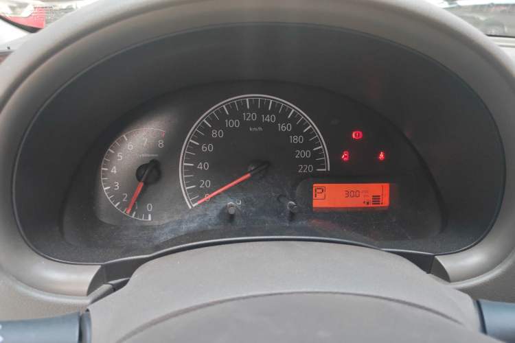 Used Nissan Sunny 2015 1.5XE CVT Comfort Edition Instrument Cluster