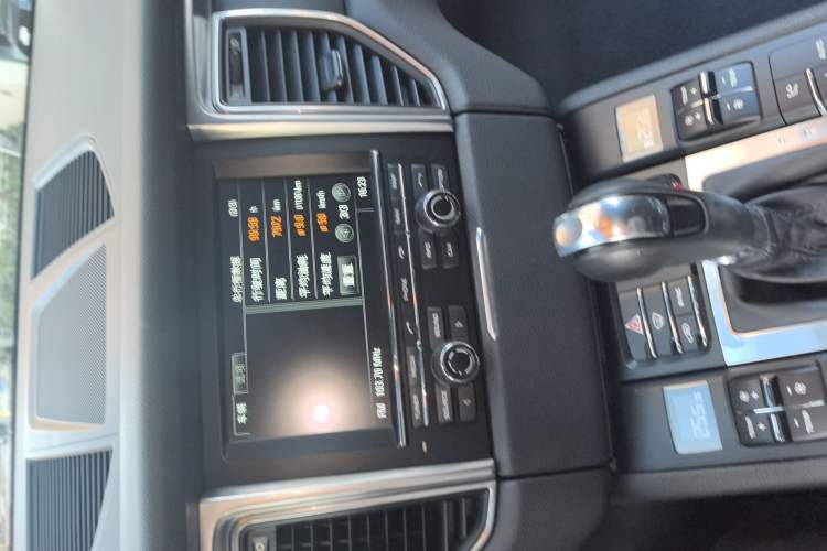 Used Porsche Macan 2014 Macan 2.0T
