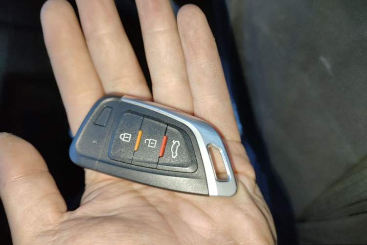 Used Kia Sportage R 2015 2.0L Automatic Two-Wheel Drive GLS
