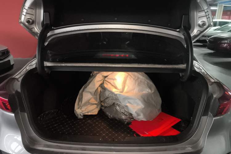 Used Changan Eado 2022 PLUS Blue Whale NE 1.4T GDI DCT Prestige Edition
