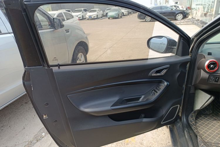 Used Chery New Energy Little Ant 2019 4-Seater Smart Luxe Version 30.6 kWh Interior 7