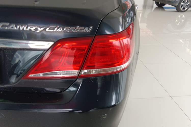 Used Toyota Camry 2013 200G Classic Luxury Edition Right Rear Taillight