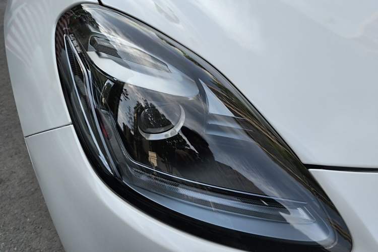 Used Maserati Grecale 2023 2.0T GT Right Front Headlight