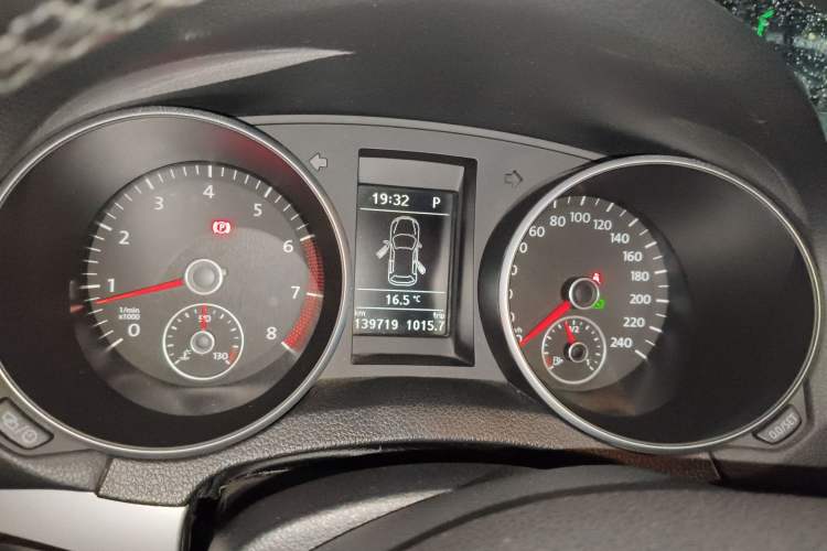 Used Volkswagen Golf 2012 1.4TSI Automatic Luxury Edition
