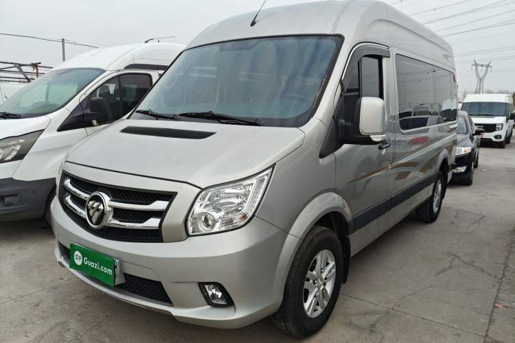 Used Foton Toano 2023 2.0T Compact Comfort Edition Manual Transmission Long Wheelbase Mid-Height Design with Single Rear Tire 9-Seater