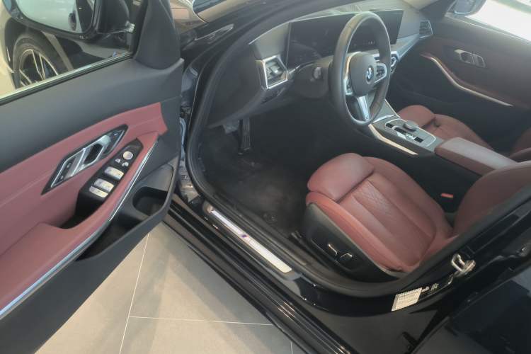 Used BMW 3 Series 2024 325i M Sport Package