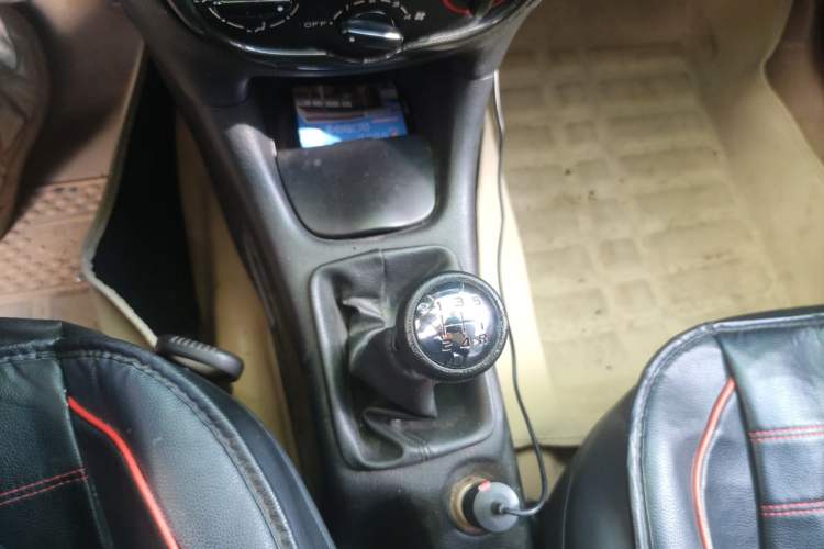 Used Citroen C2 2013 CROSS 1.4L Manual Sport Model Gear Lever