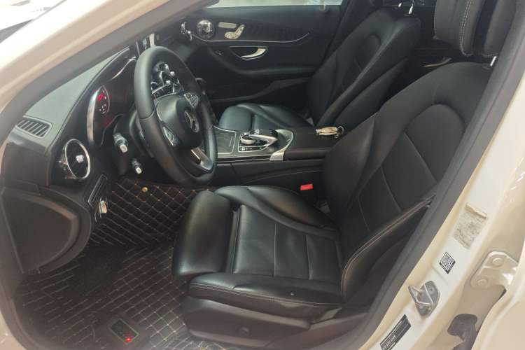 Used Mercedes-Benz C-Class 2017 Facelift C 200 L Sport Edition
